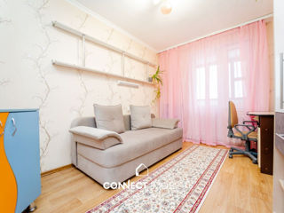 Apartament cu 4 camere, 110 m², Centru, Chișinău foto 2