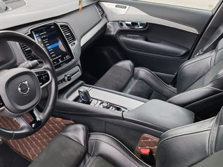 Volvo XC90 foto 9