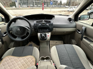 Renault Scenic foto 9