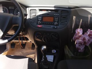 KIA Rio foto 5