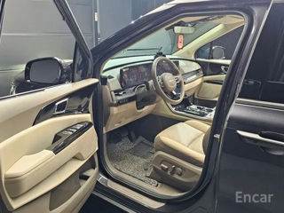 KIA Carnival фото 10