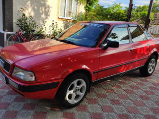 Audi 80 фото 1