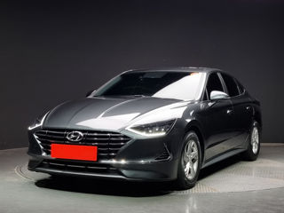 Hyundai Sonata foto 1