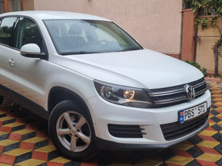 Volkswagen Tiguan foto 2