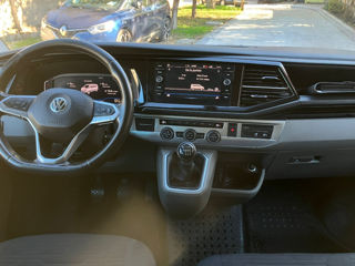 Volkswagen Caravelle foto 5