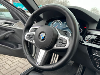 BMW 5 Series foto 13