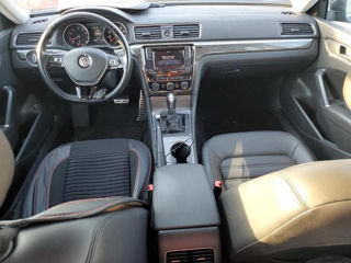 Volkswagen Passat foto 8