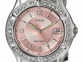 Guess foto 4