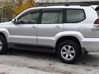 Toyota Land Cruiser Prado foto 5