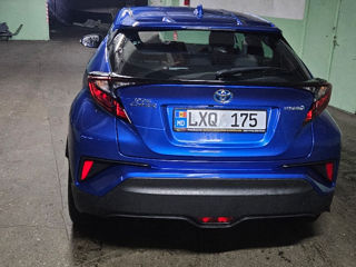 Toyota C-HR foto 6