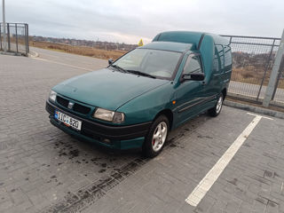 Volkswagen Caddy foto 2