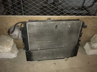 Mercedes Sprinter Delfin piese - запчасти radiator difuzor