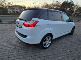 Ford Grand C-MAX foto 3