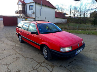 Volkswagen Passat foto 3