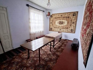 Se vinde casă spațioasă la doar 5 km distanță de orașul bălți!!! preț negociabil foto 3
