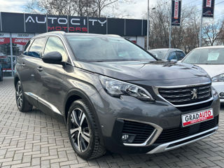 Peugeot 5008 foto 2