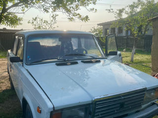 Lada / ВАЗ 2107 foto 1