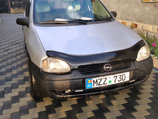 Opel Corsa foto 3