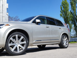 Volvo XC90 foto 6