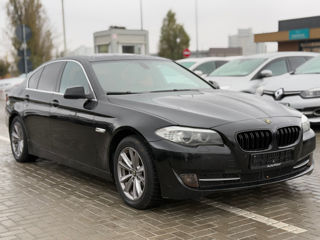 BMW 5 Series foto 2