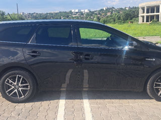 Toyota Auris foto 4