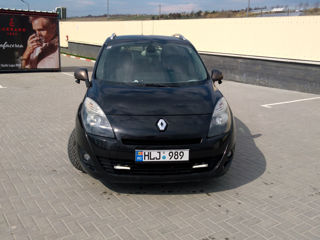 Renault Grand Scenic foto 3