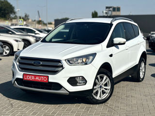 Ford Kuga foto 3