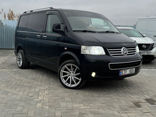 Volkswagen Transporter foto 2