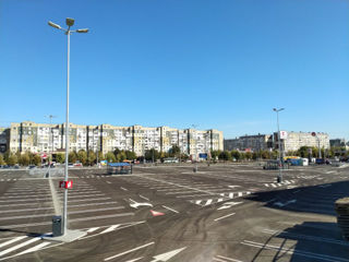 Super oferta! 1000m2 la Bd.Mircea Cel Batrin. Comercial. Prima Linie.