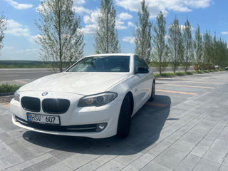 BMW 5 Series foto 3