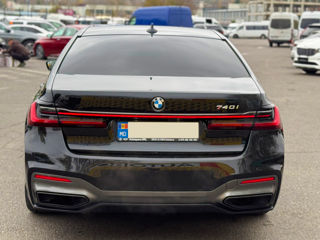 BMW 7 Series foto 6