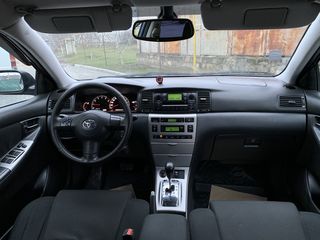 Toyota Corolla foto 7