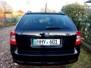 Skoda Octavia foto 2