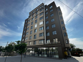 2-х комнатная квартира, 63 м², Центр, Яловены