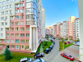 Apartament cu 2 camere, 70 m², Centru, Chișinău foto 14