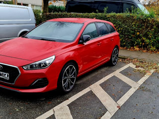 Hyundai i30 фото 0