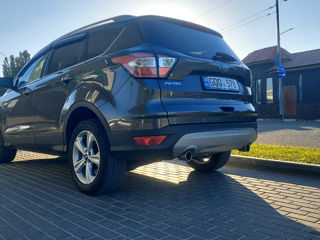 Ford Kuga foto 5