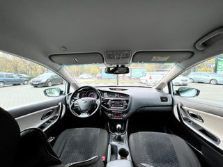 KIA Ceed foto 7