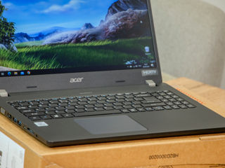 Acer TravelMate P15/ Core I5 10210U/ 16Gb Ram/ 500Gb SSD/ 14"  HD!!! foto 6