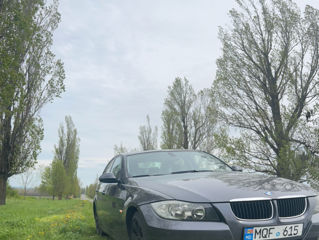 BMW 3 Series foto 2