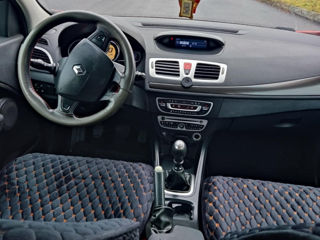 Renault Megane foto 8