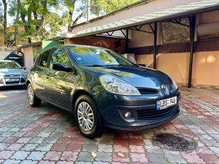 Renault Clio foto 3