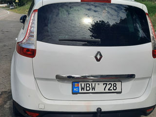 Renault Grand Scenic foto 8