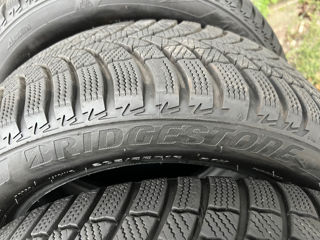 Bridgestone 205/55/16 iarna foto 7