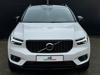 Volvo XC40 foto 2