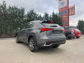 Lexus NX Series foto 4