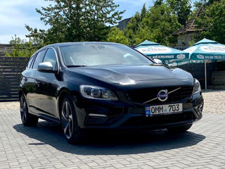 Volvo V60 foto 8