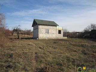 Casa din cotelet, suprafata de 100 m2 ( finisare 50%) pe teren de 23 ari, la distanta de 25 km foto 3