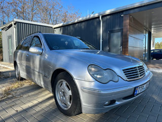 Mercedes C-Class