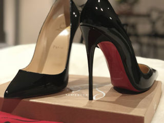 Туфли Louboutins